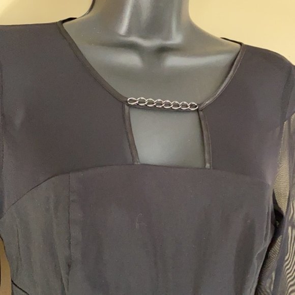 Guess Black 3/4 Sheer Sleeve Dress - Size 6 - Picture 3 of 14